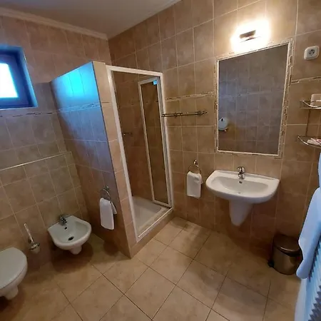 Pax 3* Balatonalmádi