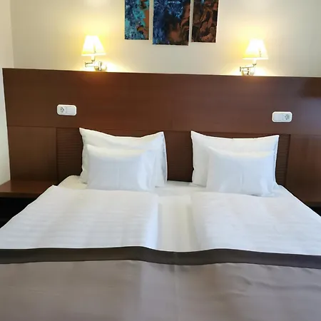 Pax Ξενοδοχείο 3*