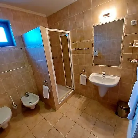 Hotel Pax Balatonalmádi