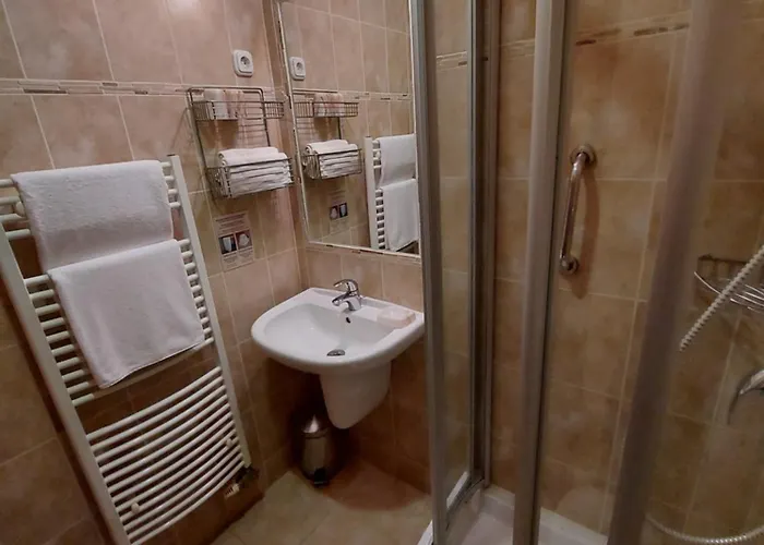 Pax 3* Balatonalmádi