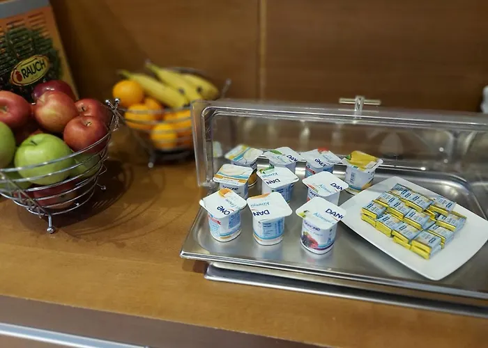 Pax Hotel Balatonalmádi